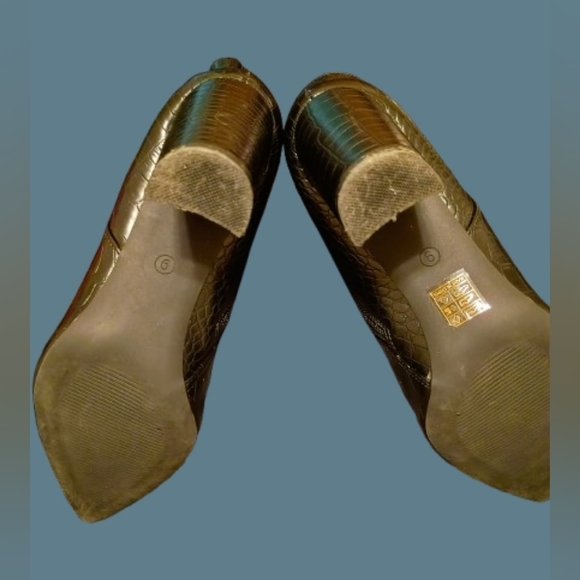 Women's Black Dream Pairs Faux Leather Snake Skin Ankle Boots With Zipper Size 9 - Picture 7 of 9